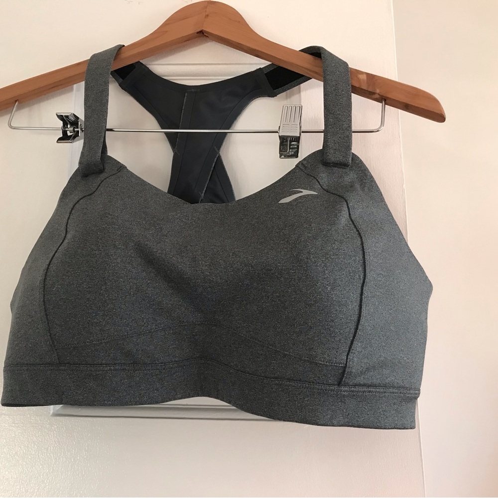 NWOT Brooks Fiona Racer-Back High Impact Sports Bra 38D(formerly Moving Comfort)
